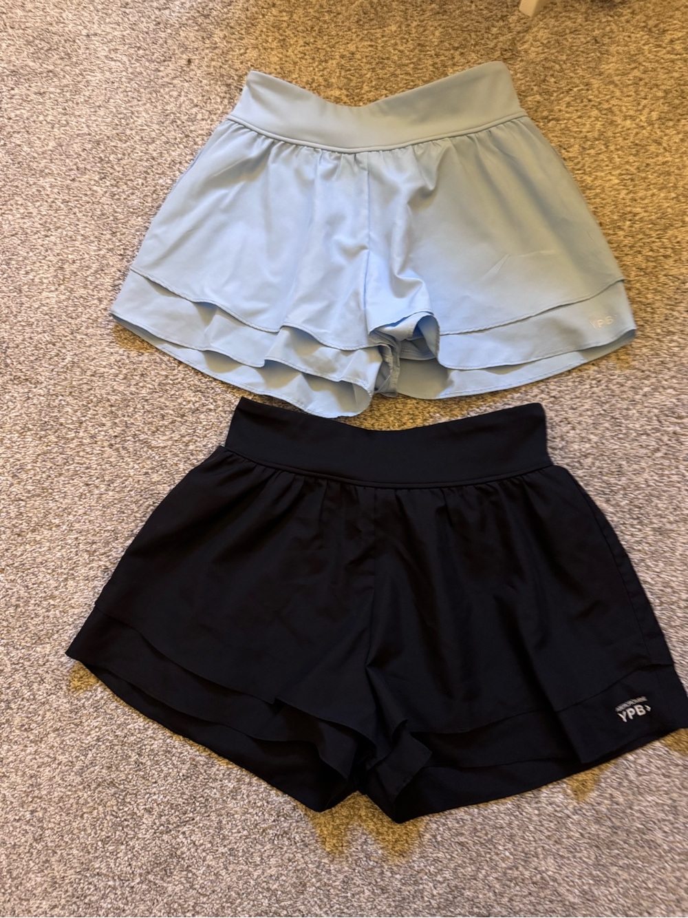 Abercrombie YPB ruffle shorts — Light Blue & Black